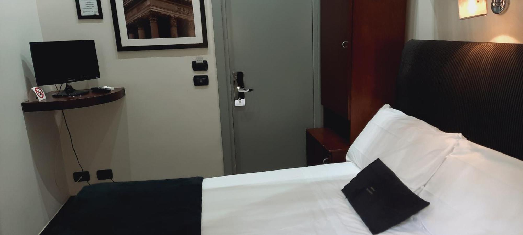 Hotel Giuggioli Rzym Zewnętrze zdjęcie